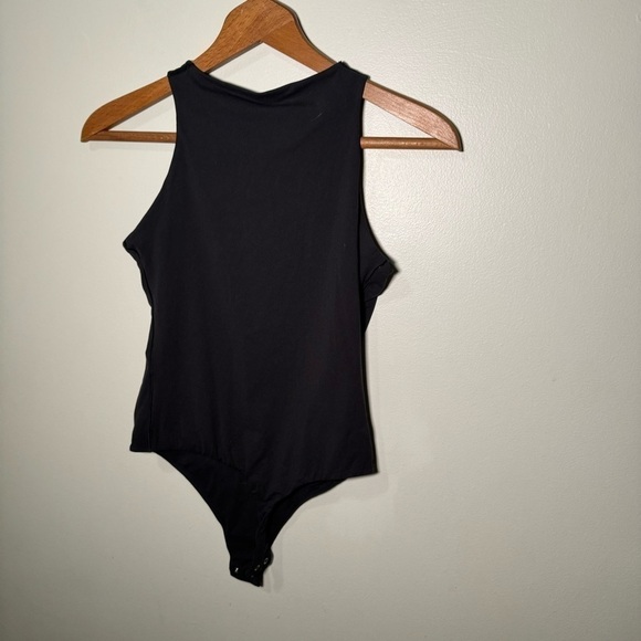 NWT SKIMS FITS EVERYBODY HIGH NECK BODYSUIT L - Picture 6 of 8